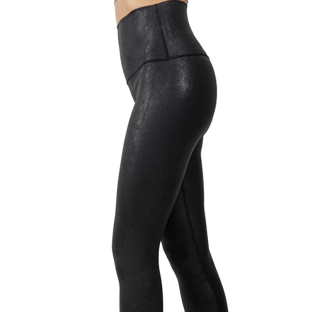 90 Degre By Reflex Super Hi Rise Ankle Length Elastic  Free Waistband NWT